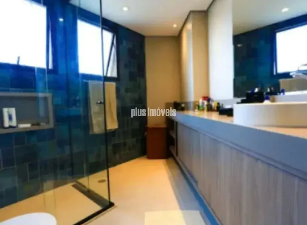 Apartamento, 3 quartos, 220 m² - Foto 1