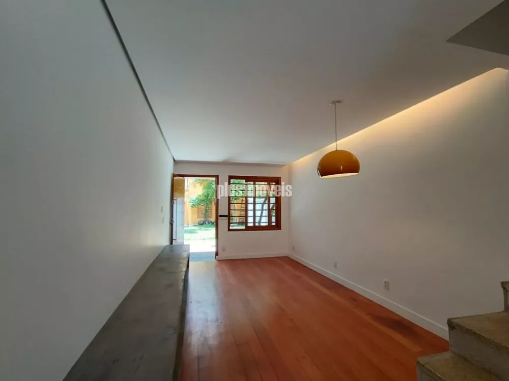 Casa de Vila à venda com 2 quartos, 100m² - Foto 5