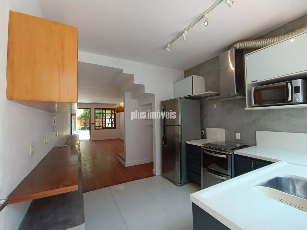 Casa de Vila à venda com 2 quartos, 100m² - Foto 12