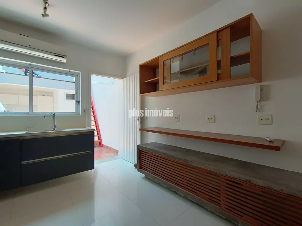 Casa de Vila à venda com 2 quartos, 100m² - Foto 10