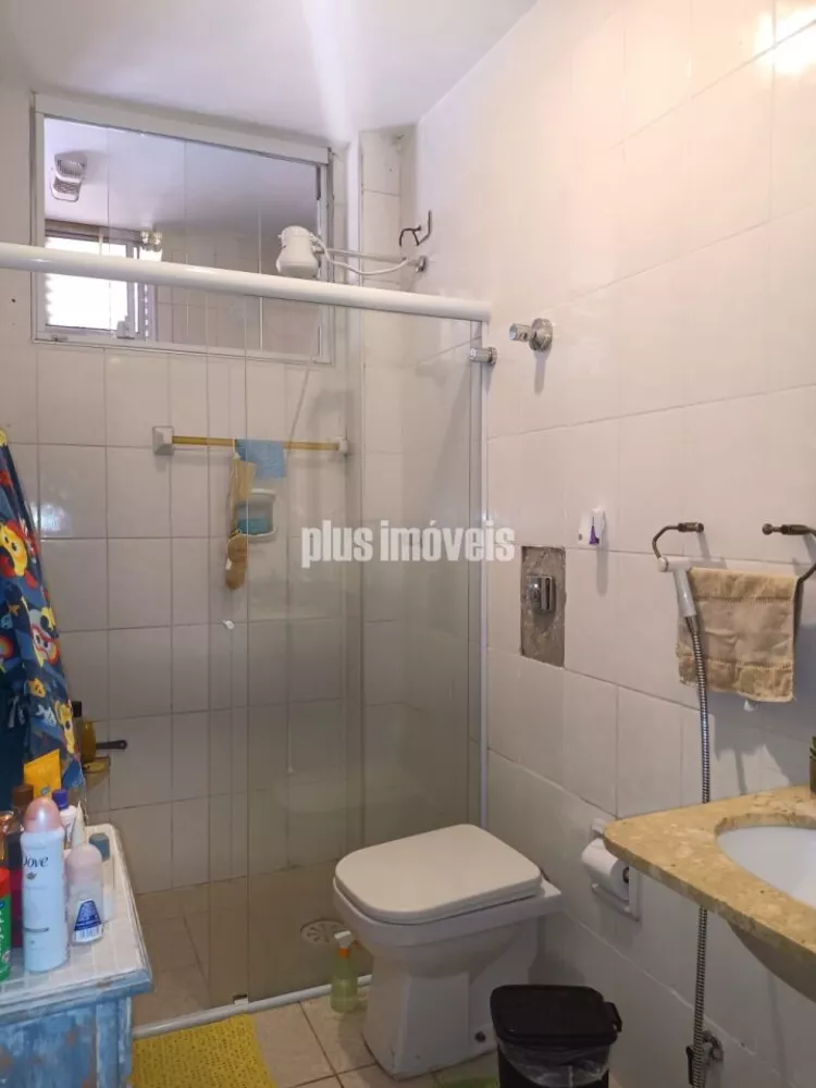 Apartamento à venda com 2 quartos, 70m² - Foto 7