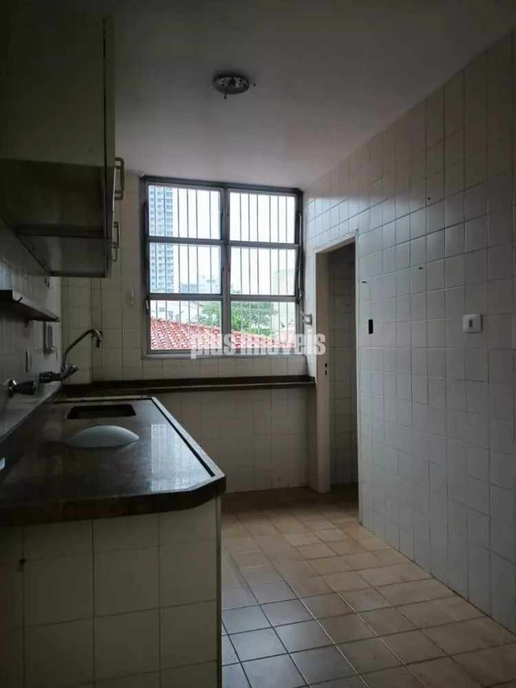 Apartamento à venda com 3 quartos, 70m² - Foto 4