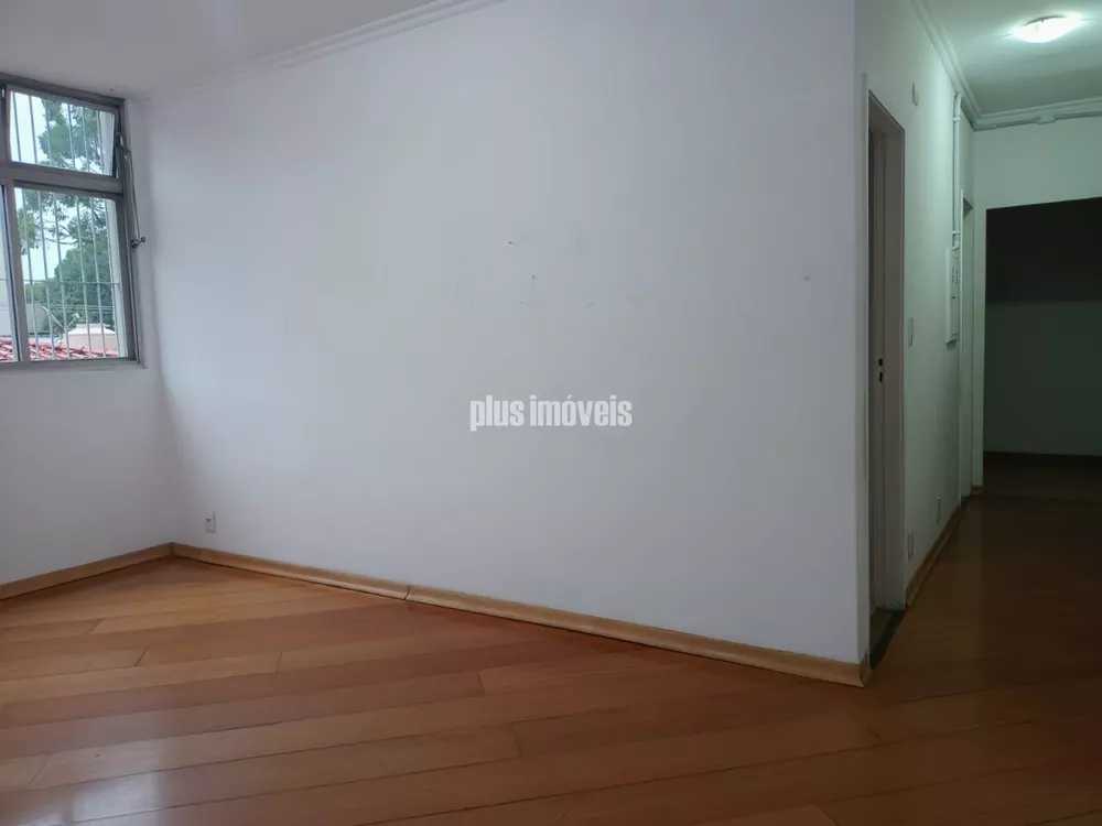 Apartamento à venda com 3 quartos, 70m² - Foto 2