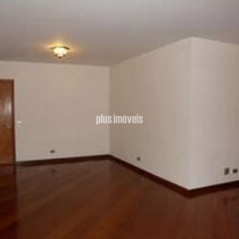 Apartamento à venda com 4 quartos, 217m² - Foto 4