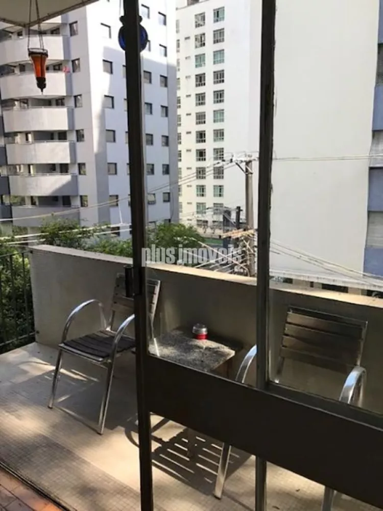 Apartamento à venda com 3 quartos, 126m² - Foto 1