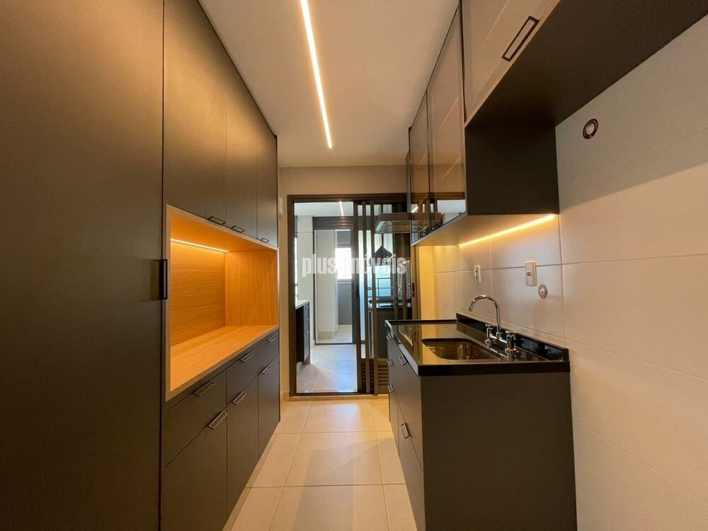 Apartamento à venda com 3 quartos, 162m² - Foto 9
