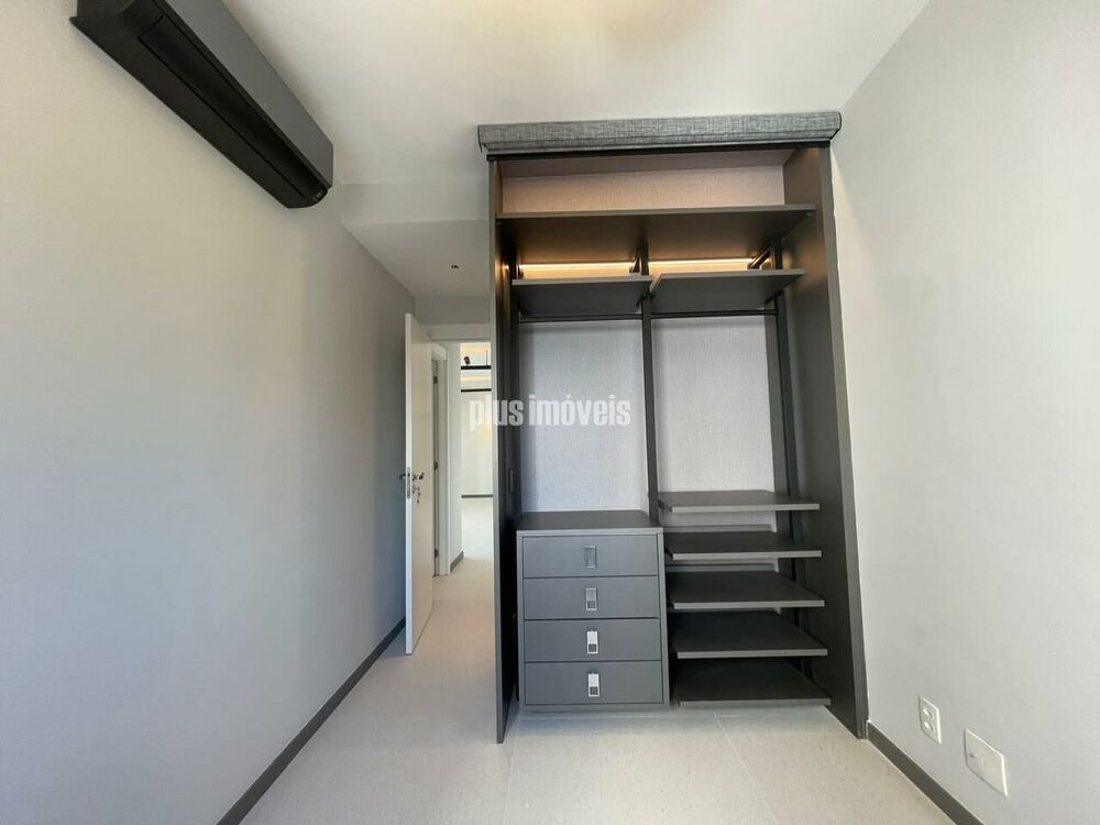 Apartamento à venda com 3 quartos, 162m² - Foto 16