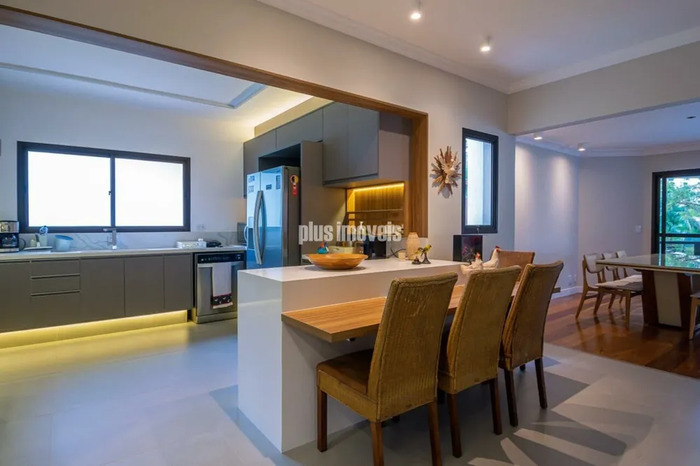 Apartamento, 3 quartos, 236 m² - Foto 9