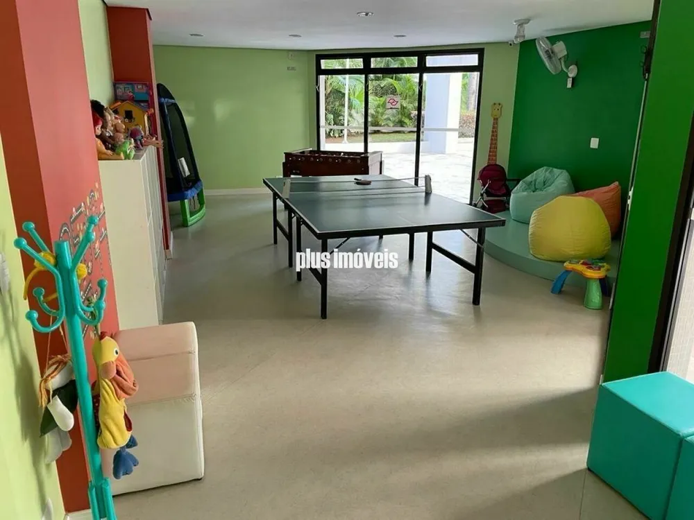 Apartamento, 3 quartos, 236 m² - Foto 2