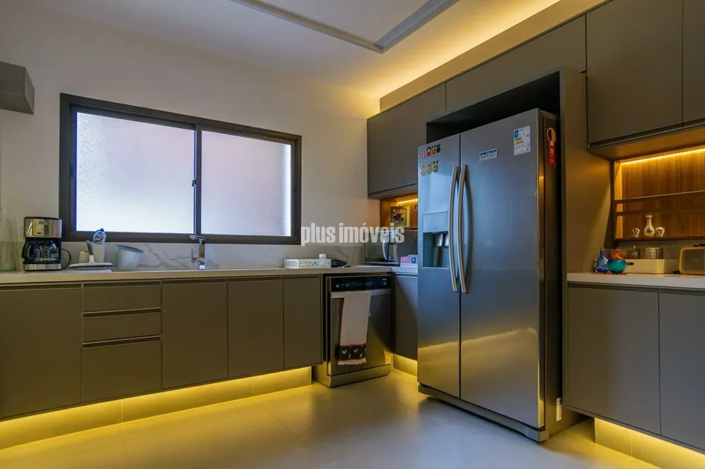 Apartamento, 3 quartos, 236 m² - Foto 8