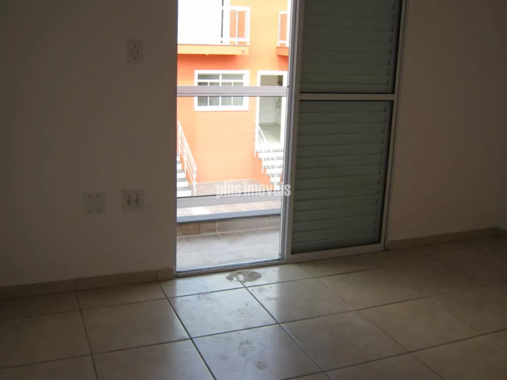 Casa de Condomínio à venda com 2 quartos, 82m² - Foto 2