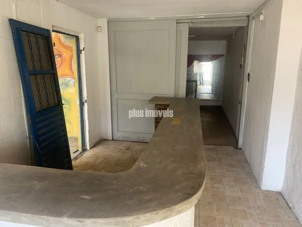 Casa, 10 quartos, 361 m² - Foto 2