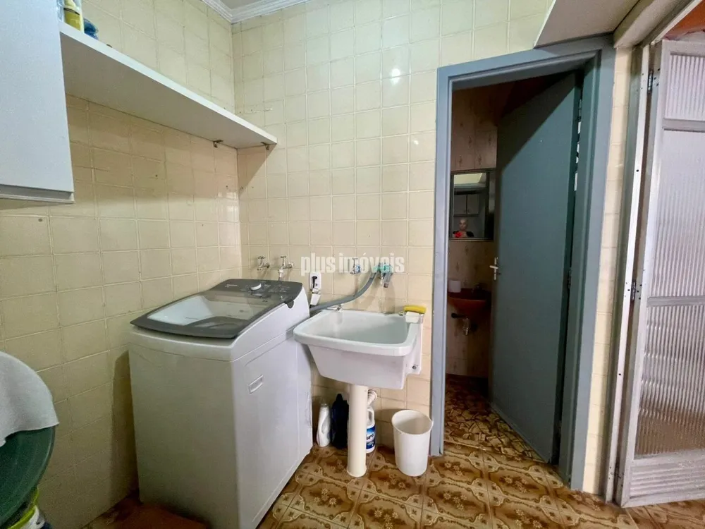 Casa, 3 quartos, 210 m² - Foto 1