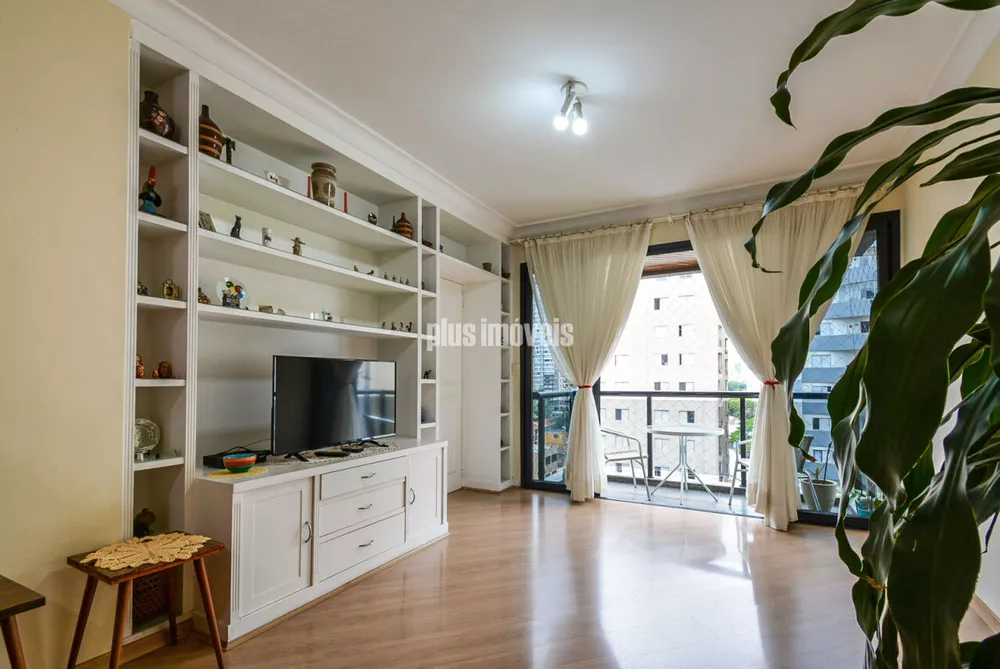 Apartamento à venda com 3 quartos, 115m² - Foto 1