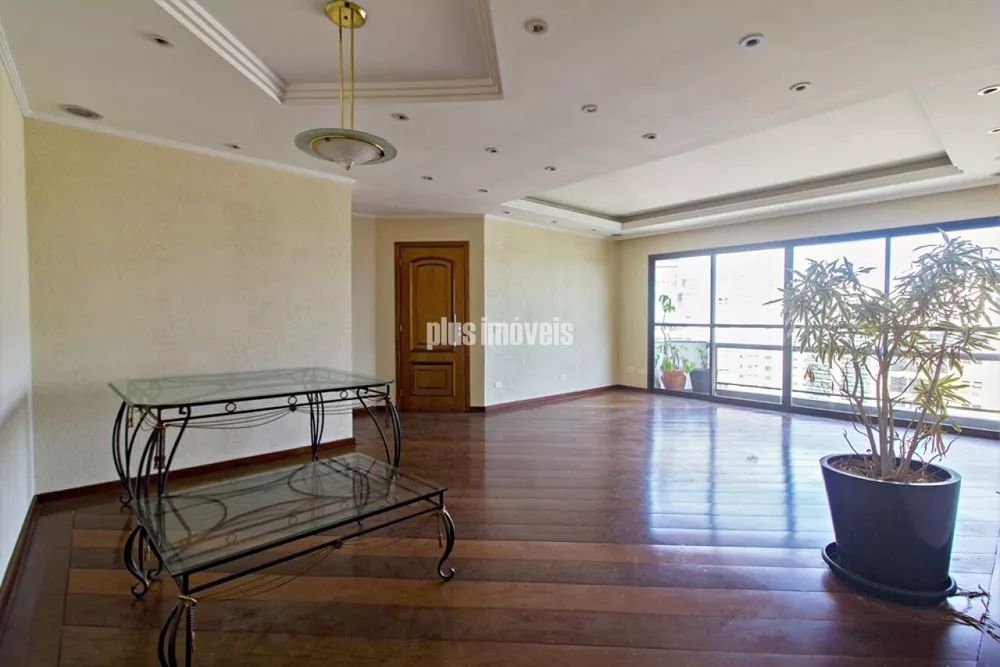 Apartamento à venda com 4 quartos, 176m² - Foto 1