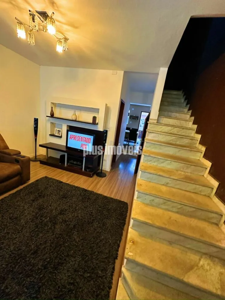 Casa, 3 quartos, 210 m² - Foto 1