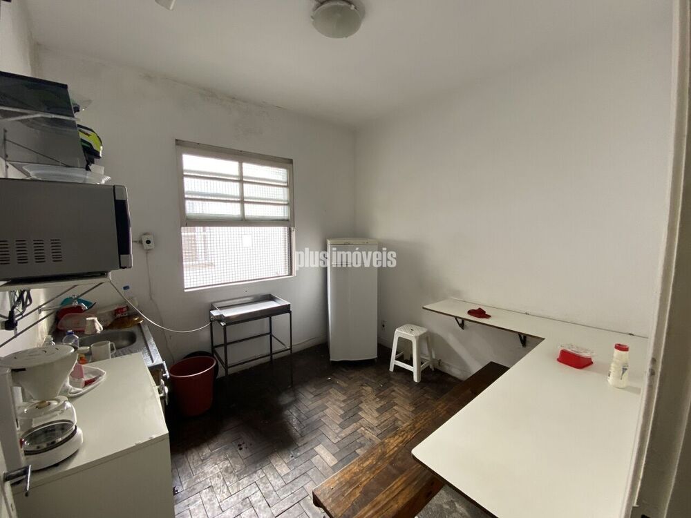 Casa à venda com 4 quartos, 141m² - Foto 15