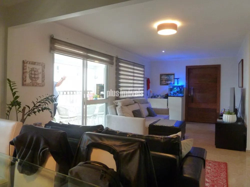 Apartamento à venda com 3 quartos, 131m² - Foto 3