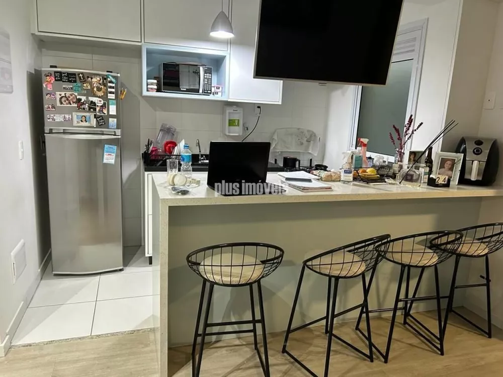 Apartamento à venda com 2 quartos, 63m² - Foto 3