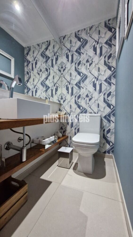 Casa, 3 quartos, 207 m² - Foto 2