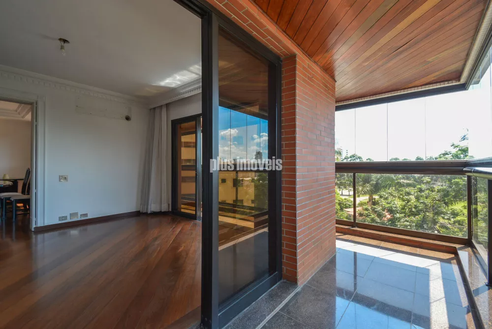 Apartamento à venda com 4 quartos, 236m² - Foto 5