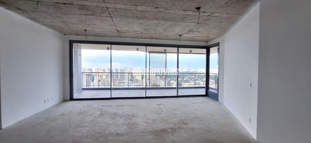 Apartamento, 3 quartos, 197 m² - Foto 1