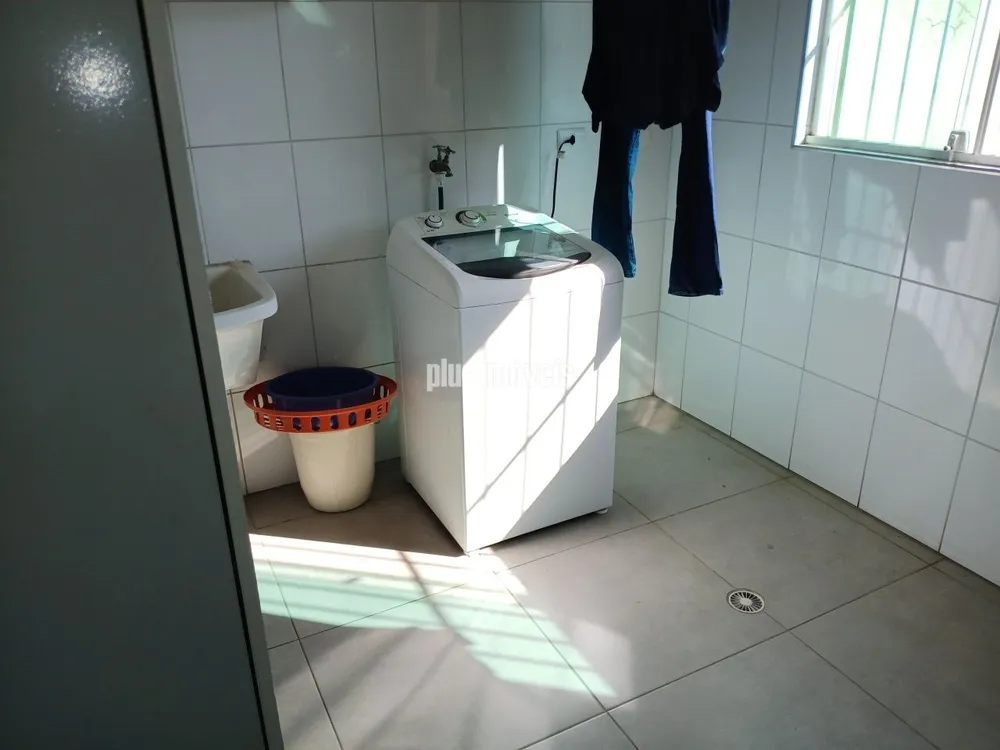 Casa, 3 quartos, 240 m² - Foto 2
