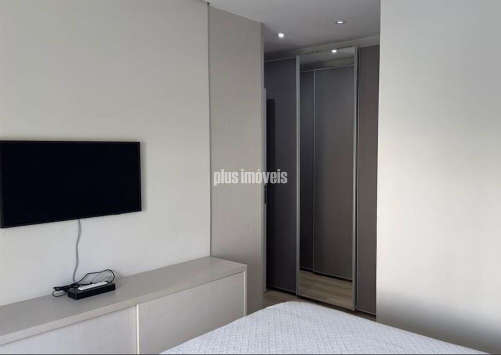 Apartamento à venda com 3 quartos, 145m² - Foto 3