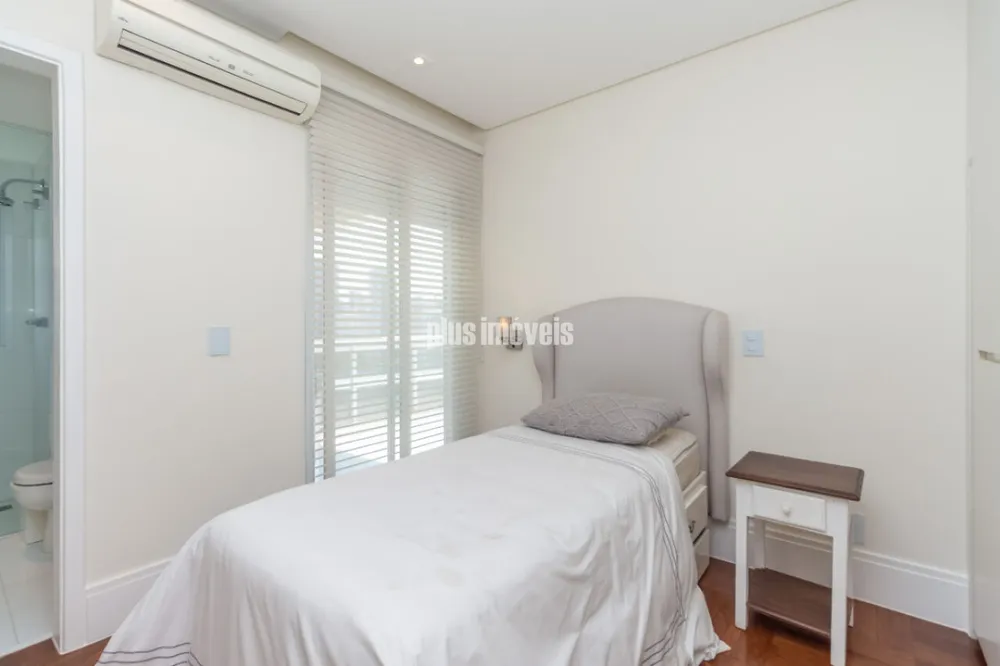 Apartamento, 4 quartos, 254 m² - Foto 1
