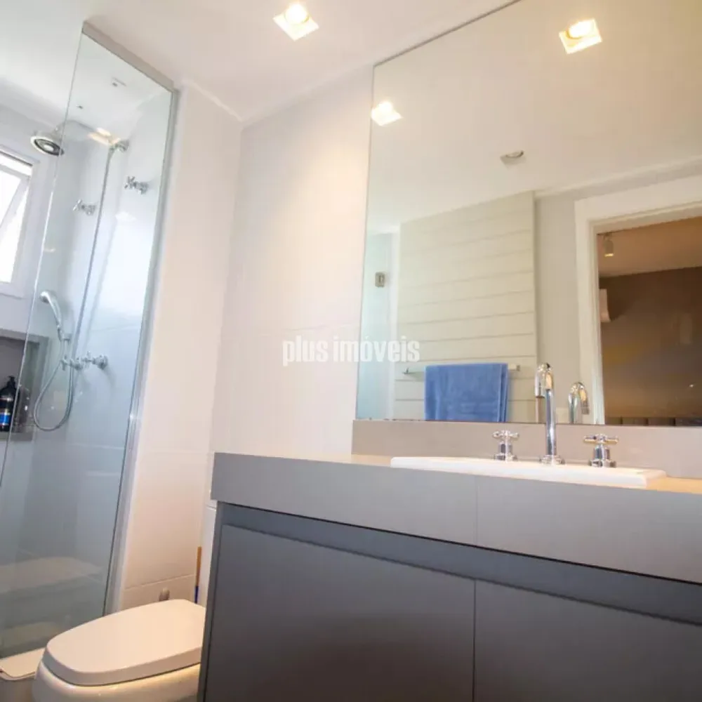 Apartamento, 3 quartos, 213 m² - Foto 1