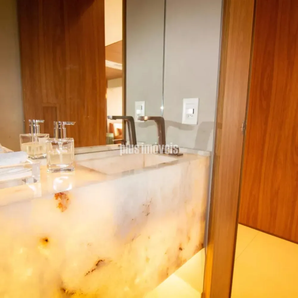 Apartamento, 3 quartos, 213 m² - Foto 2