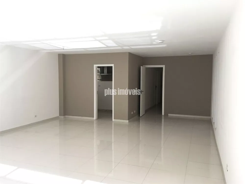 Apartamento à venda com 3 quartos, 180m² - Foto 4