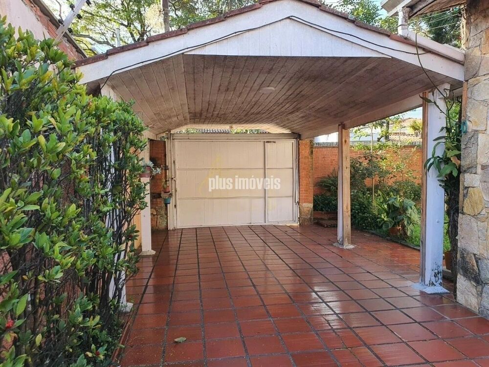 Casa à venda com 3 quartos, 270m² - Foto 15