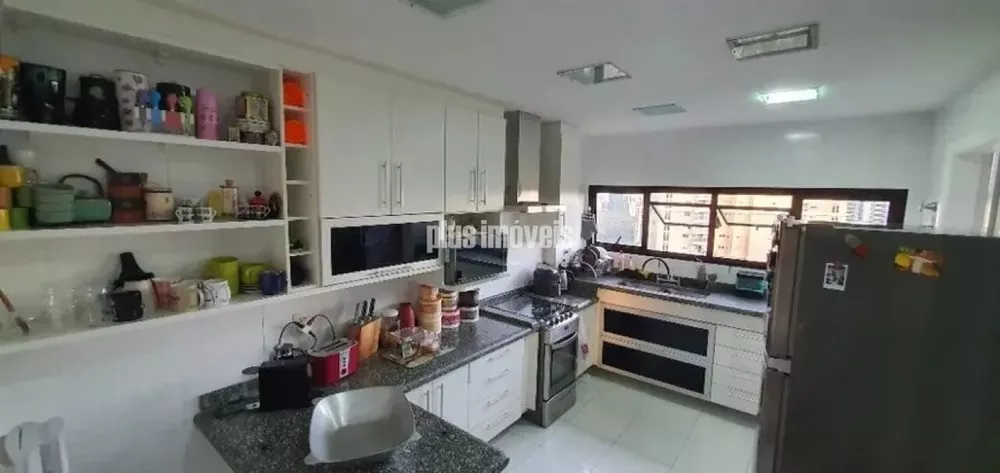 Apartamento à venda com 2 quartos, 120m² - Foto 2