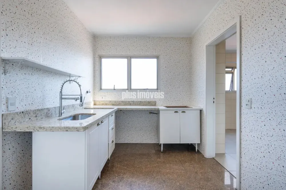 Apartamento, 3 quartos, 155 m² - Foto 1