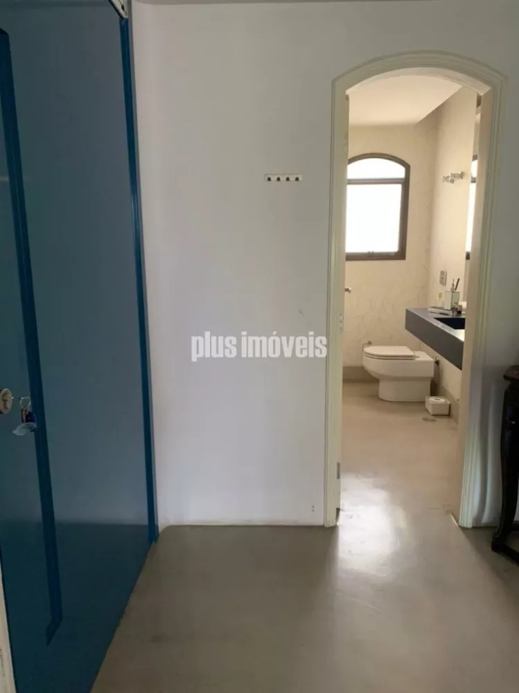 Apartamento à venda com 3 quartos, 222m² - Foto 8