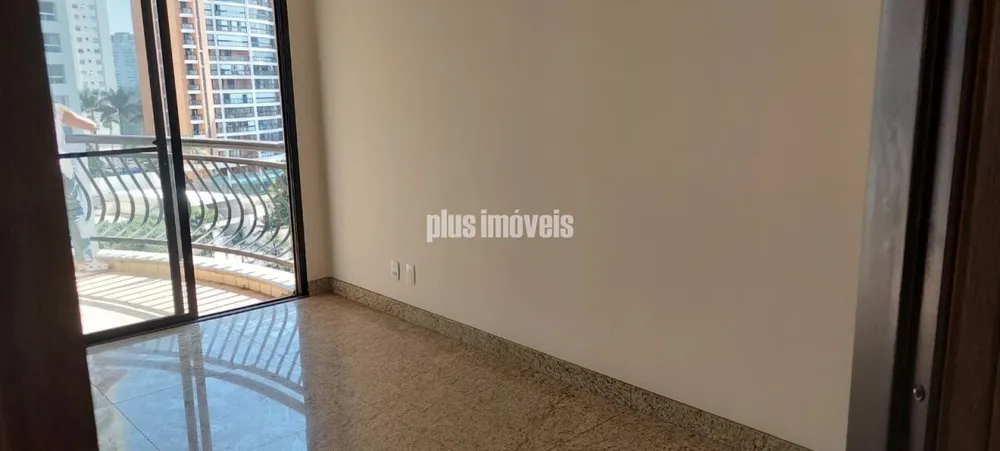 Apartamento, 3 quartos, 158 m² - Foto 1