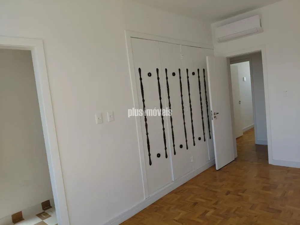 Apartamento, 3 quartos, 240 m² - Foto 4