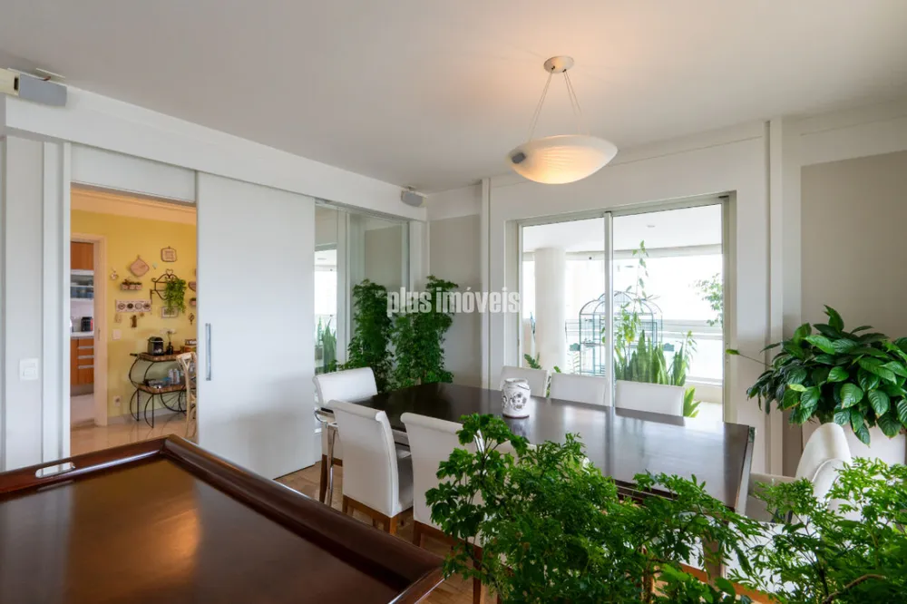 Apartamento, 3 quartos, 260 m² - Foto 1