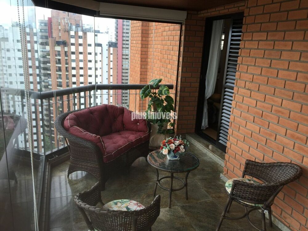 Apartamento, 4 quartos, 200 m² - Foto 1