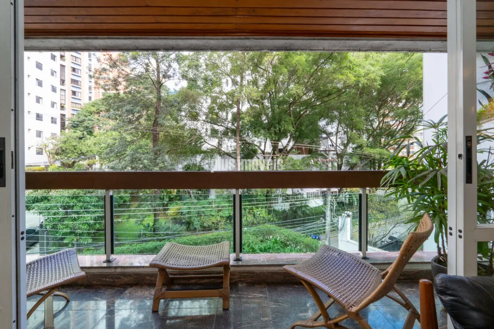 Apartamento, 4 quartos, 232 m² - Foto 1
