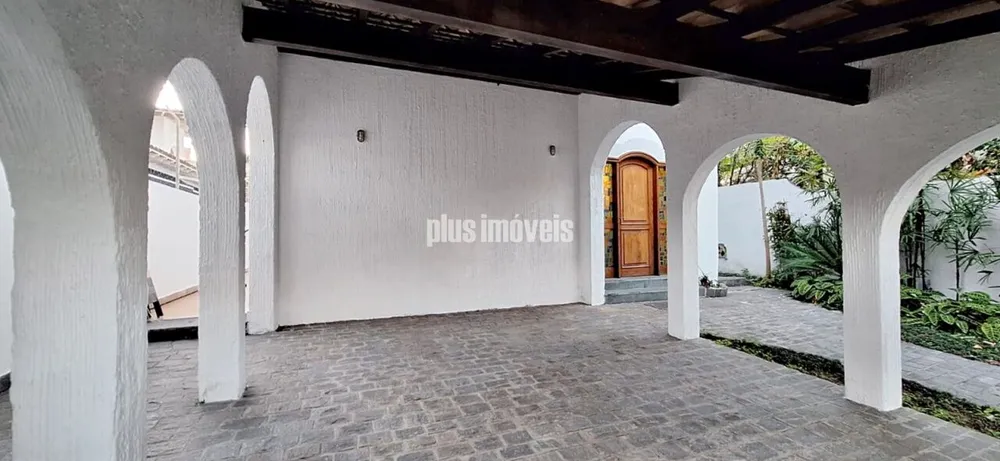 Casa, 4 quartos, 270 m² - Foto 4
