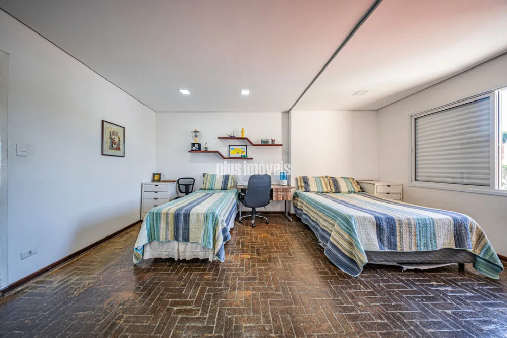 Casa, 6 quartos, 256 m² - Foto 7