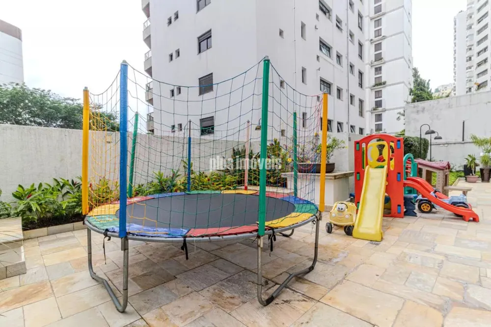 Apartamento, 3 quartos, 303 m² - Foto 2