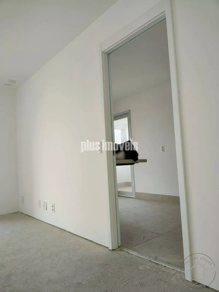 Apartamento à venda com 4 quartos, 136m² - Foto 8