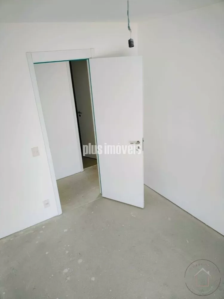 Apartamento à venda com 4 quartos, 136m² - Foto 10