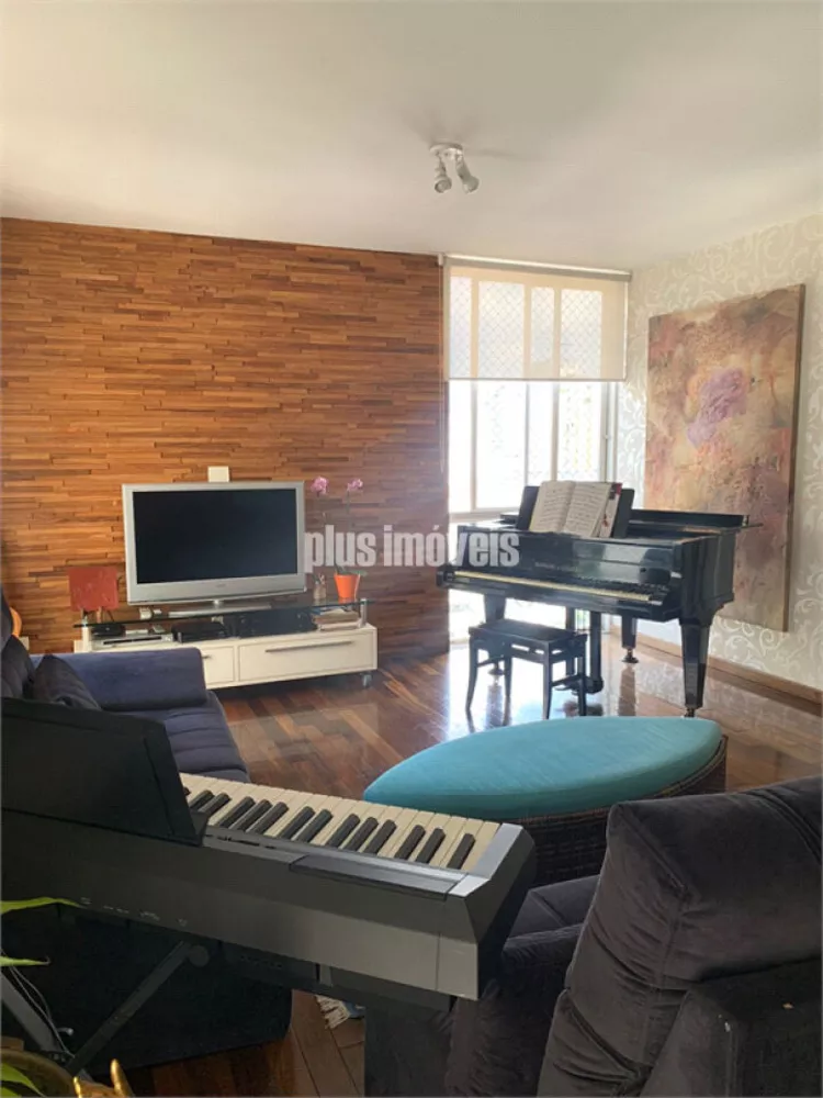 Apartamento à venda com 3 quartos, 162m² - Foto 1