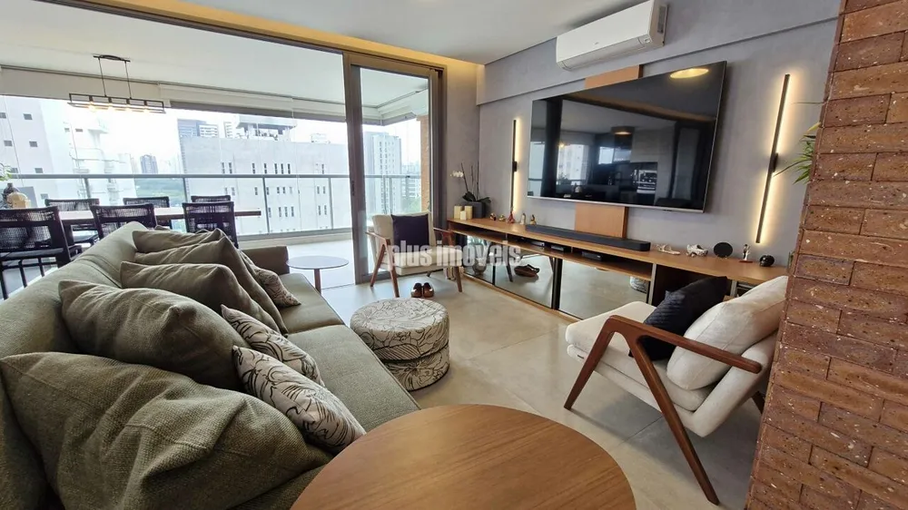 Apartamento, 3 quartos, 141 m² - Foto 1
