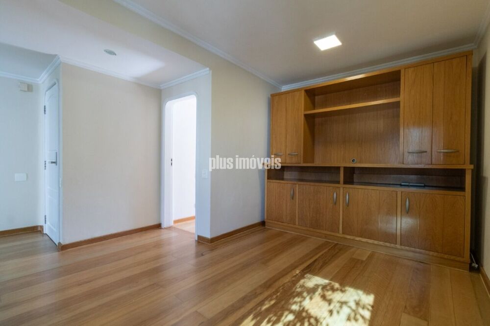 Apartamento, 3 quartos, 209 m² - Foto 2