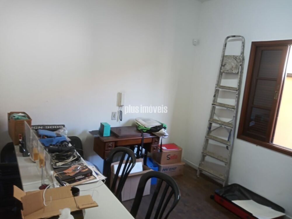 Casa, 1 quarto, 228 m² - Foto 1